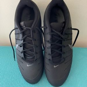 Barely used Men’s Nike Shoes